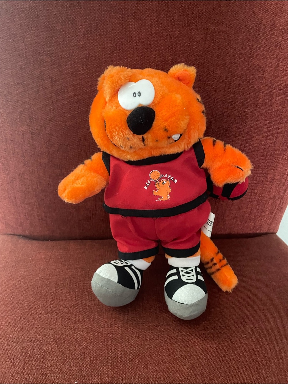 Heathcliff plush all star basketball stuffed cat figure 1998 11in